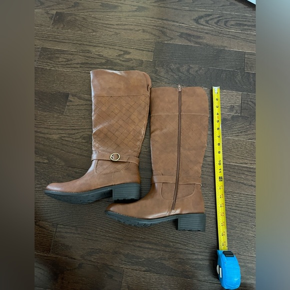 St. John's Bay Womens Duluth Block Heel Riding Boots Size 9 - Picture 5 of 10